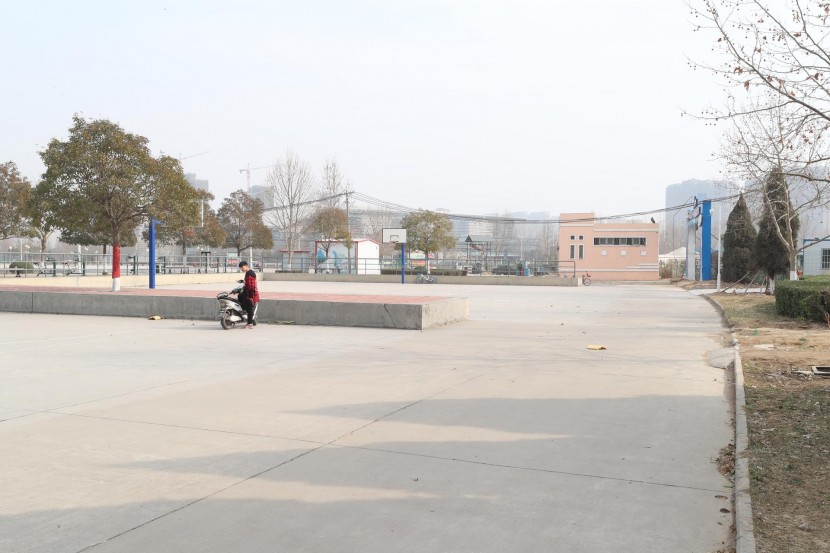 3.31郑州房车展场地河南省体育中心 WLH_3354