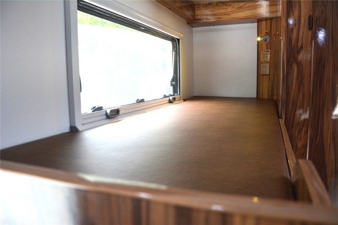 拓锐斯特依维柯C型菁英版 48.8万起 DSC_0182