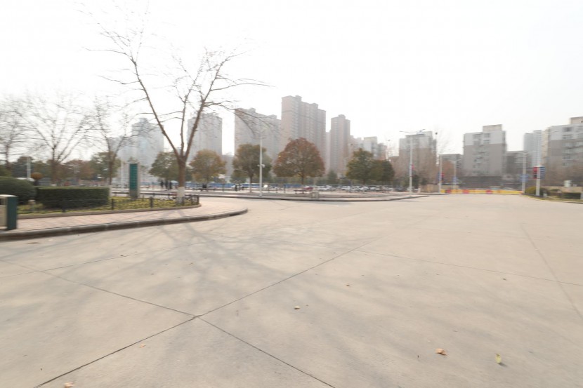 3.31郑州房车展场地河南省体育中心 WLH_3476