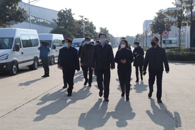 疫情不止，保障不息，拓锐斯特首批负压救护车下线！