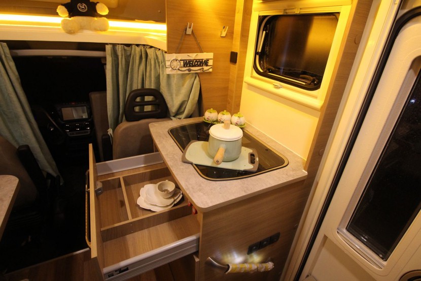 旌航房车巍浩(WH-598-1)auto_3695