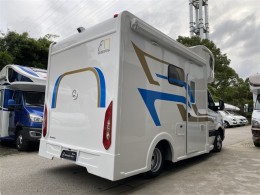 亚星 21款C型房车