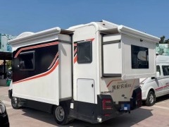 宇通房车 2022款2022款C535旗舰版双拓展
