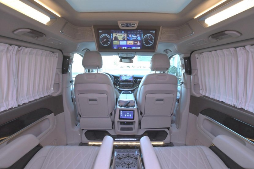 铂驰威睿奔驰商务车，星光灿烂处，驰在山河间6b76f4ab129b4c30c573ccbd547a291c