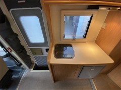 依维柯 16款依维柯褒迪C型房车