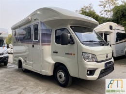 福田 23款福田M2 C型房车