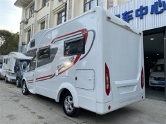 上汽大通 18款RV80C型房车