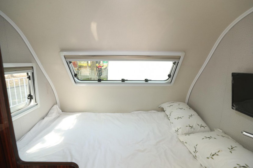 11.23杭州房车展天恩房车即将携仅售6.98万全国上牌的拖挂房车亮相eb147a9eeb48416f823f5a09d5c5c5bb