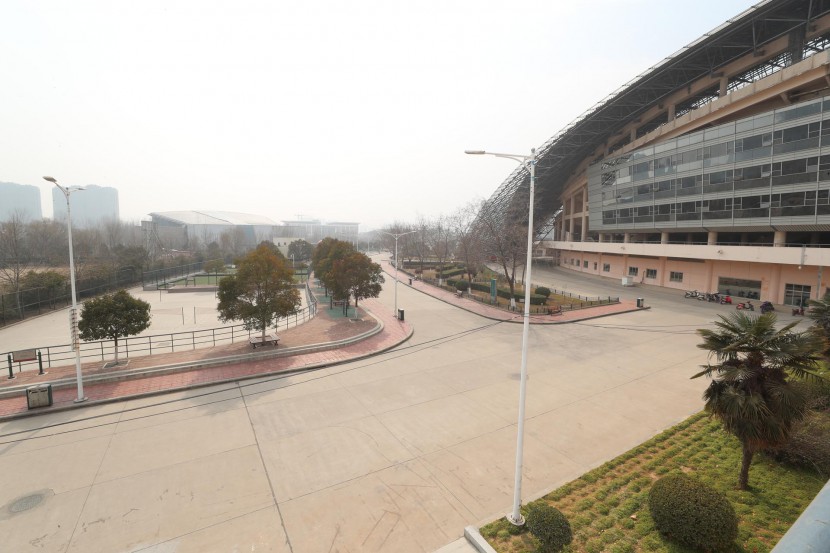 3.31郑州房车展场地河南省体育中心 WLH_2865