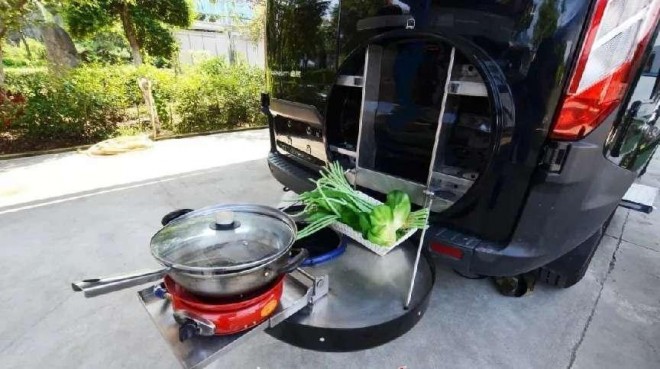 齐星福特新全顺B型升顶房车邀您参加9月2日郑州房车展，海角天涯，共享繁华！8e7ec114aea8d2c50131421fa50b9499