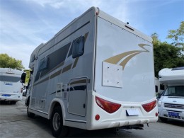 跃进 22款上汽跃进H500轻卡房车