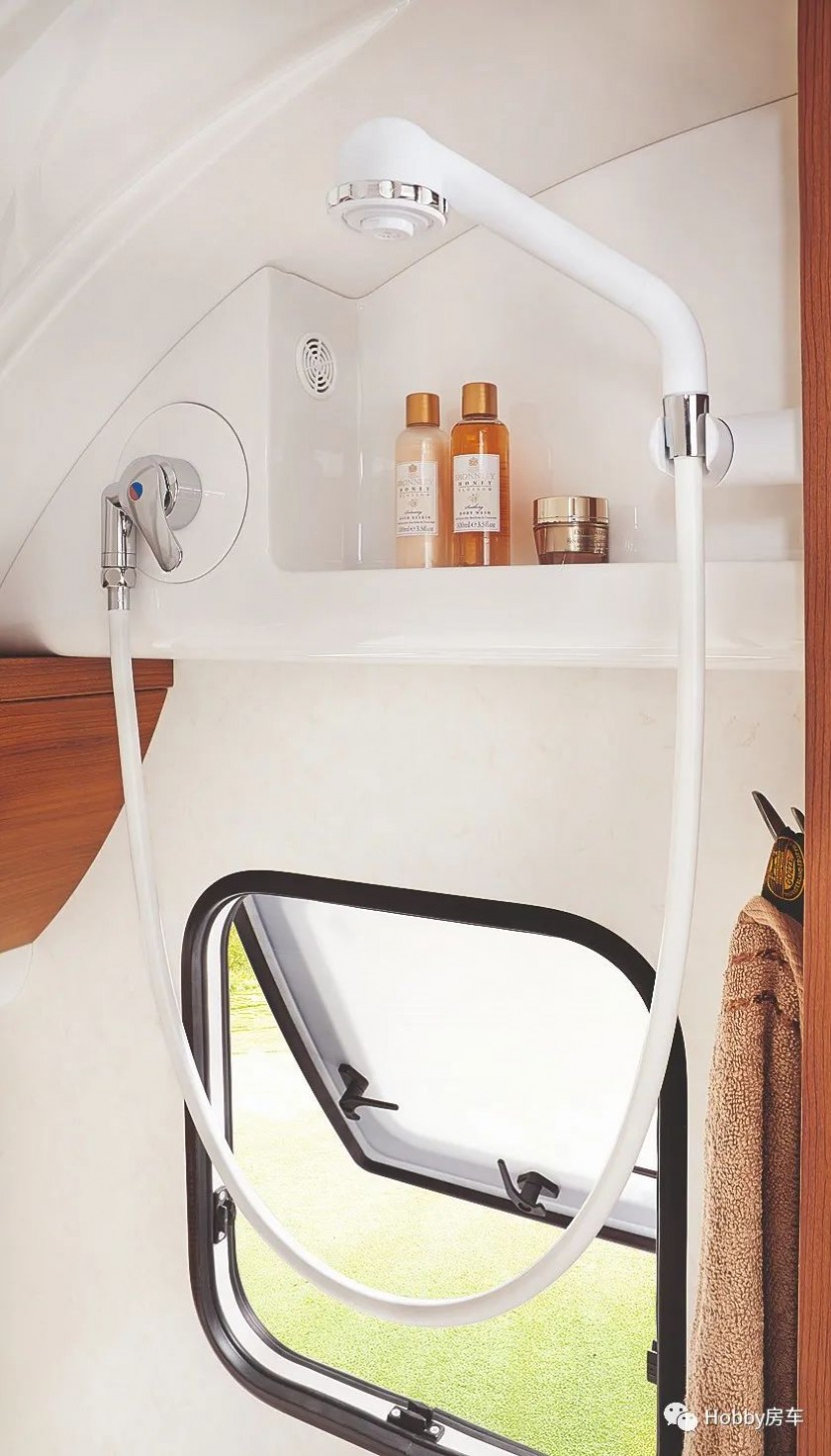 Hobby房车|豪华版515UHK，能满足一家4代人同时旅行的梦想！图片