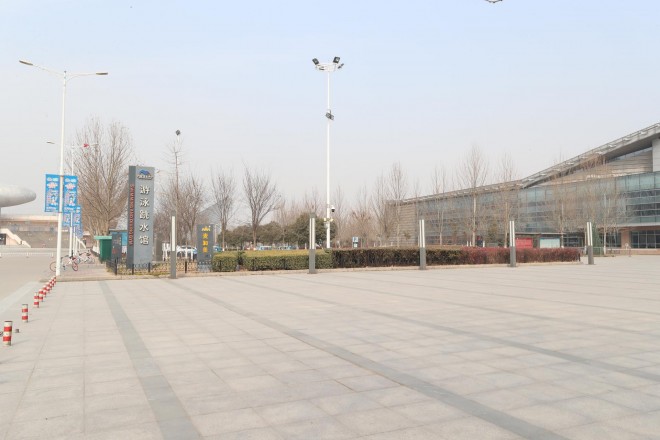 3.31郑州房车展场地河南省体育中心 WLH_3219