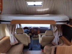 奔驰 大型专用客车