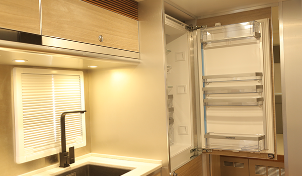 德野man8X8越野房车领航者M-诺马迪森房车荒野霸主志在千里这是描述信息