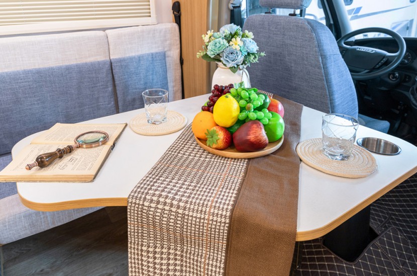 亚特芳语之韵系列纪念版，与清风共行，和明月同归32ef10ab264732a81ff855dbd1a4ad21