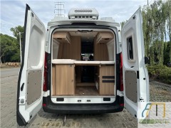 隆翠房车 2023款大通V90隆翠后双胎房车