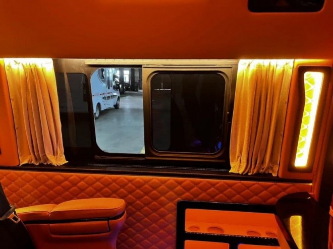 9月2日郑州房车展，尚旅福特梦享家1号，以梦为马，畅享韶华！31b42bcbf5a5a30fb0da3d91fdaad9c4