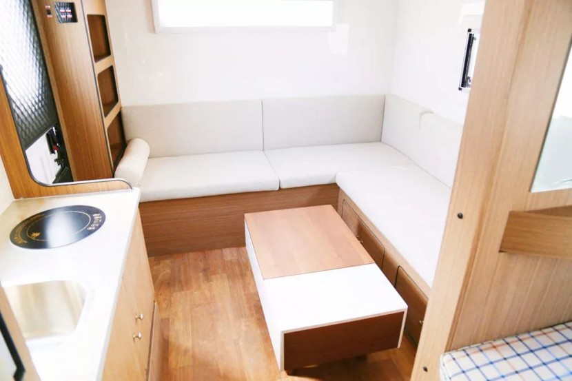 新飞拖挂房车实用至上，全新升级！