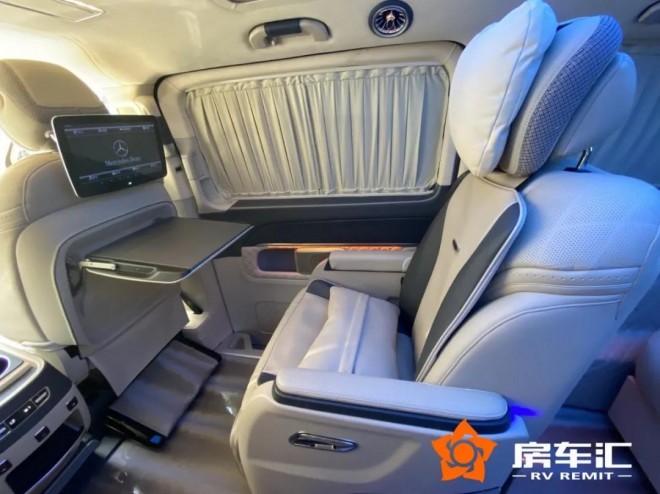 这几款双拼立标奔驰商务MPV，你绝对意想不到！20.jpg