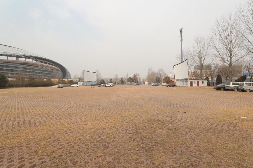 3.31郑州房车展场地河南省体育中心 WLH_2814