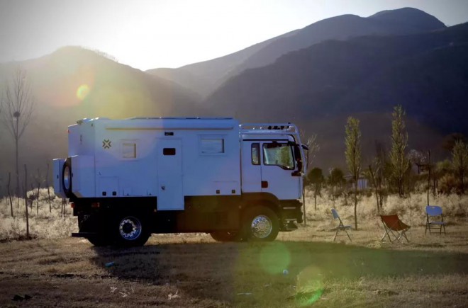 诺马迪森高端越野房车——打开房车旅行新方式1a392c11052948aa9909de2ec2ba313a