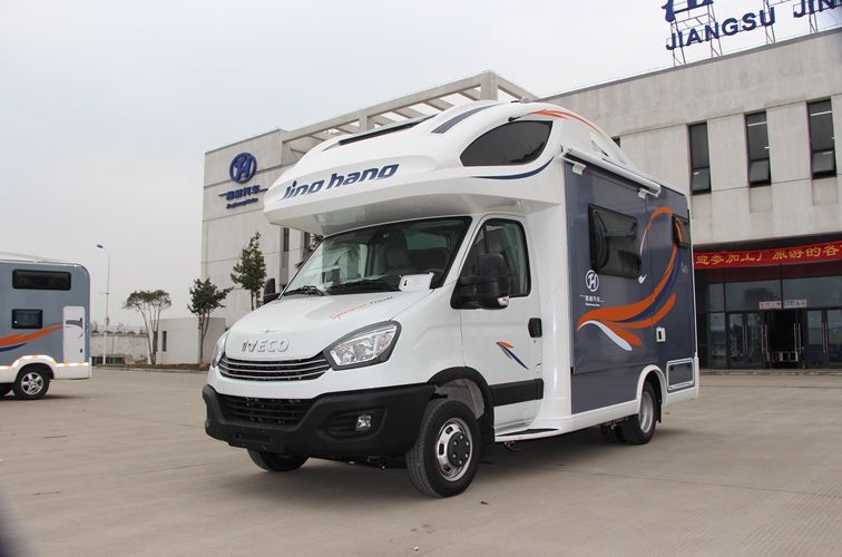 旌航房车巍浩(WH-593-2)自行式C型房车auto_3741