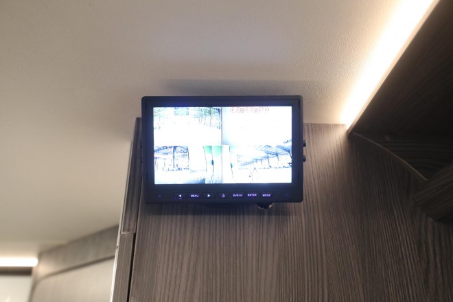 精致欧式风格、高端商务元素，“铂驰旅行家”单拓展房车 WLH_7227