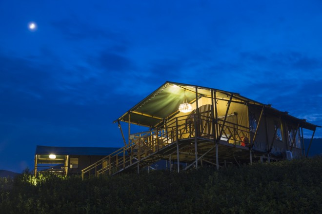 江苏常州宝盛园茶园帐篷酒店夜景喜马拉雅野奢帐篷酒店&mdash;宝盛园夜色25