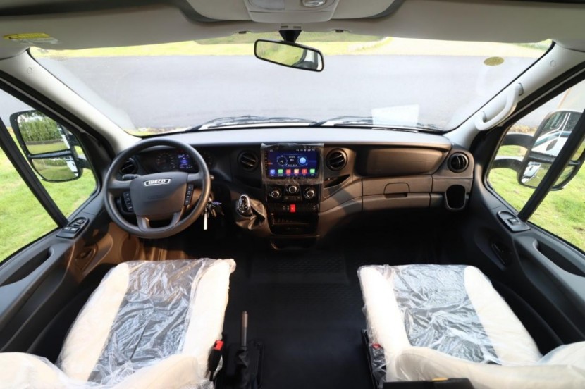 9月2日郑州房车展——宇通C533新小顶房车，持续续航，追随远方！b49a7e84463805118e8bbb81396602d8