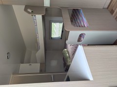  奥斯登 猎鹰420
