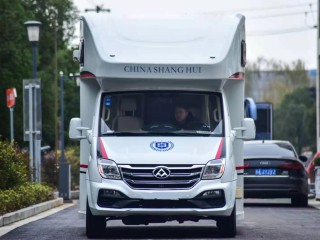 神狐大通 C型房车