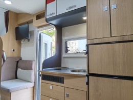 宇通 C330