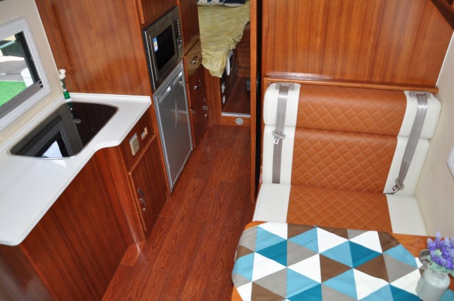 直降50万！独家团购108万即可抢购158万春田奔驰斯宾特524顶配房车 DSC_0304