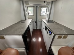 上汽大通 V90