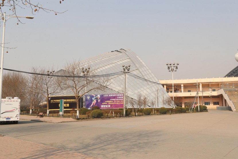 3.31郑州房车展场地河南省体育中心 WLH_3105