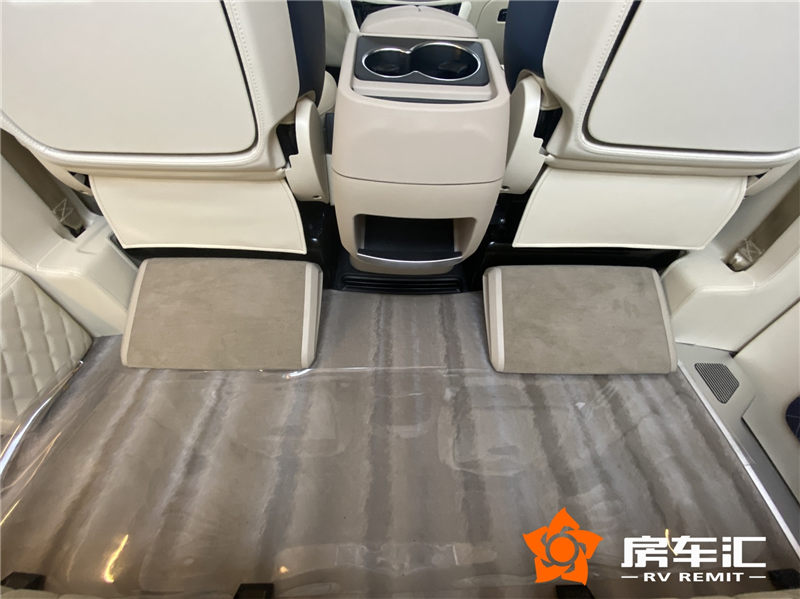 奔驰威霆商务七座202009031052271926