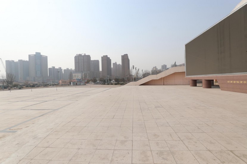 3.31郑州房车展场地河南省体育中心 WLH_2993