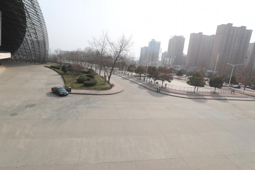 3.31郑州房车展场地河南省体育中心 WLH_3422