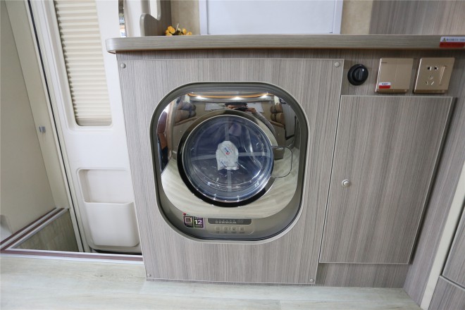 拓锐斯特依维柯C型欧畅版TIC-622 93.8万起 00001477