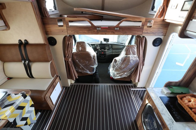 拓锐斯特欧霸版TIC——621  59.8万元 WLH_8534