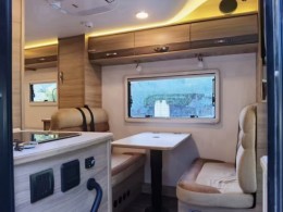 巨威 2021款3700