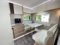 瑞弗房车 D470
