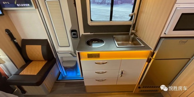 悦胜房车V90C型,商旅两用,满足多种出行需要!get?code=OTQ2MjlmNjJmZGQyZGE5Y2FhYjI5NTAxZTEyNGRiYmEsMTY2NDY5OTQyMDUxNg==
