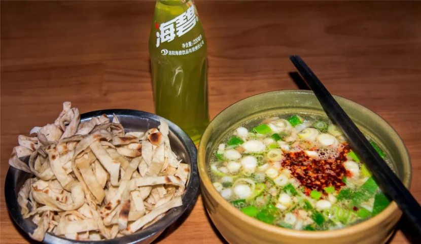 我叫洛阳，这是我2019年最新简历，请多关照！