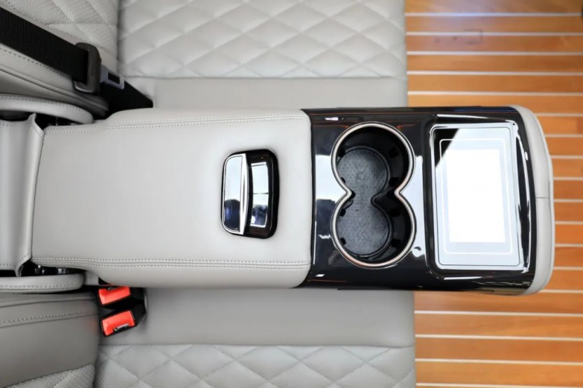 9月2日郑州房车展，景宴福特豪华商务房车，好景知时节，愿乘风可依！0511150a4002b2cb6ef386da852ff8c6