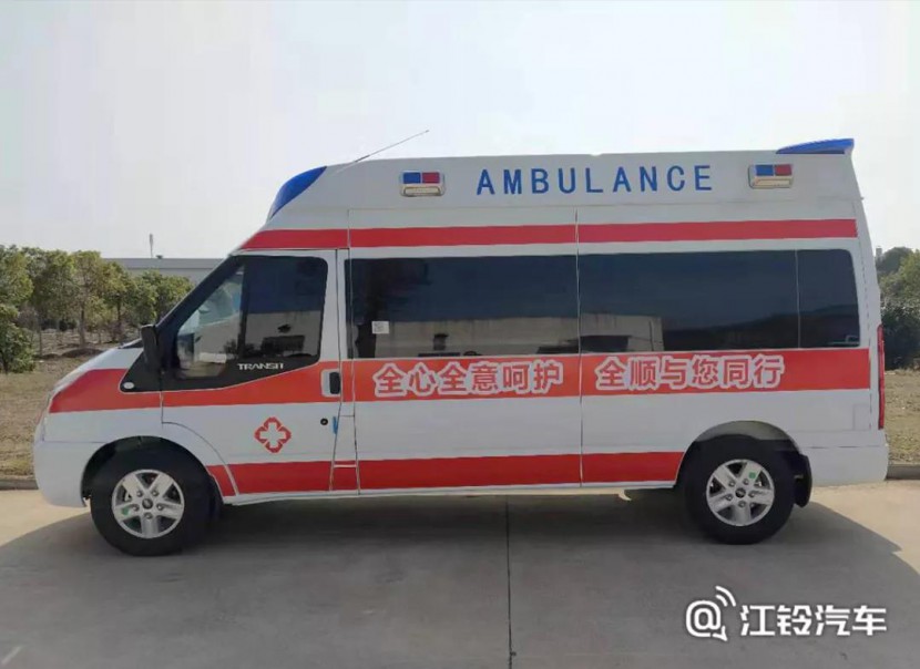 全国第一批，江铃交付两台福特全顺负压救护车奔赴武汉f81565ddab4549f29c7ae66b0e7b4b94