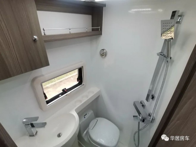 9月2日郑州房车展——华居房车依维柯双拓版，赏自然之幽，品人文之韵！74de75aa00fff12c6006460fc3290a65