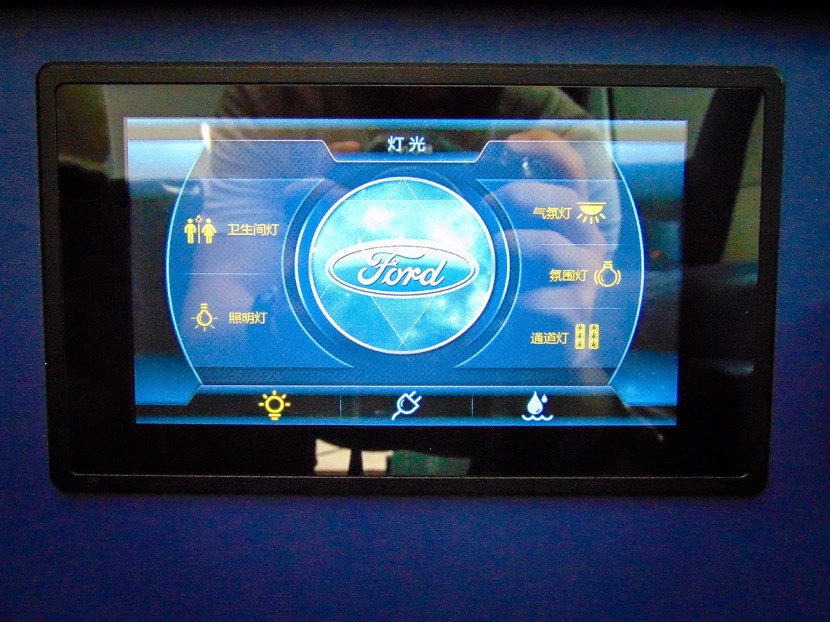 AM房车江铃全顺自行式B型房车 59.8万元 DSC00804