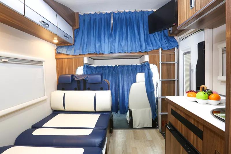 实用性满分，这款宇通国产依维柯无拓上下铺房车让你秒回“青葱岁月”！6518885efd5049648a9b56e26e4ec9b3